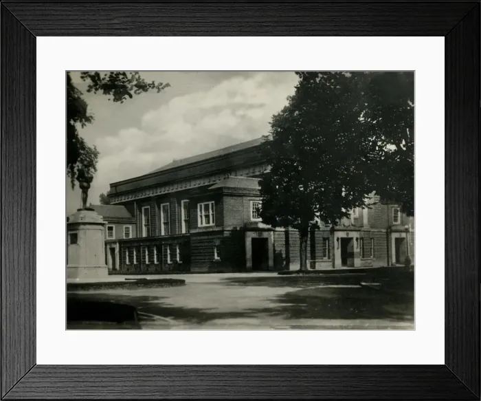 Framed Print : Memorial Hall, the Schools, Shrewsbury, c1920s. Creator: Unknown Framed Print : Memorial Hall, the Schools, Shrewsbury, c1920s. Creator: Unknown