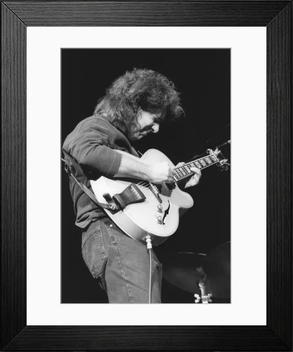 Framed Print : Pat Metheny, Cambridge Corn Exchange, Cambridgeshire, 2000. Creator: Brian Foskett Framed Print : Pat Metheny, Cambridge Corn Exchange, Cambridgeshire, 2000. Creator: Brian Foskett