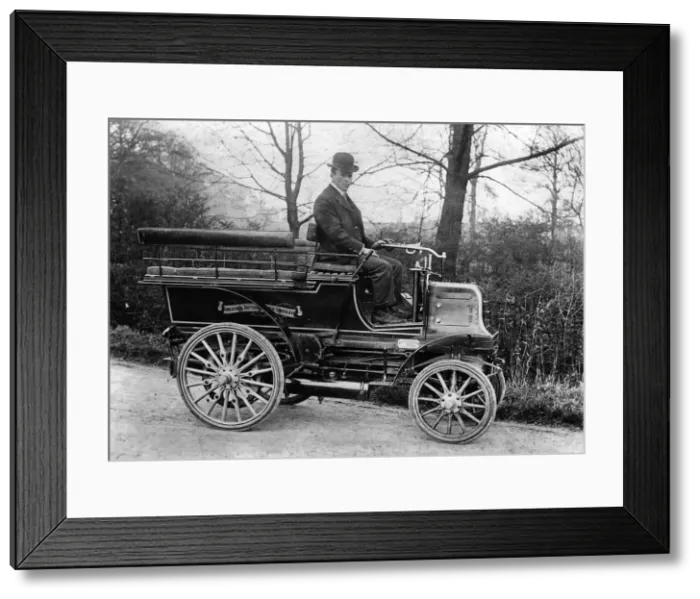 Framed Print : 1898 Daimler wagonette. Creator: Unknown Framed Print : 1898 Daimler wagonette. Creator: Unknown