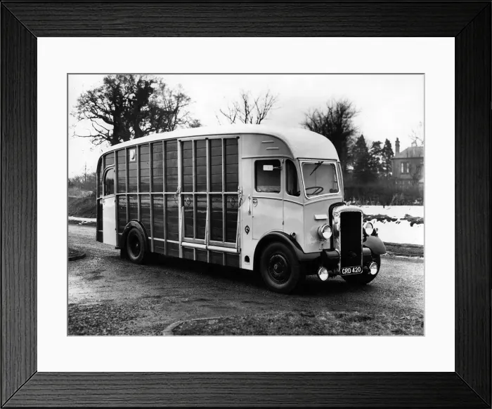 Framed Print : 1947 Daimler horsebox by Vincent. Creator: Unknown Framed Print : 1947 Daimler horsebox by Vincent. Creator: Unknown