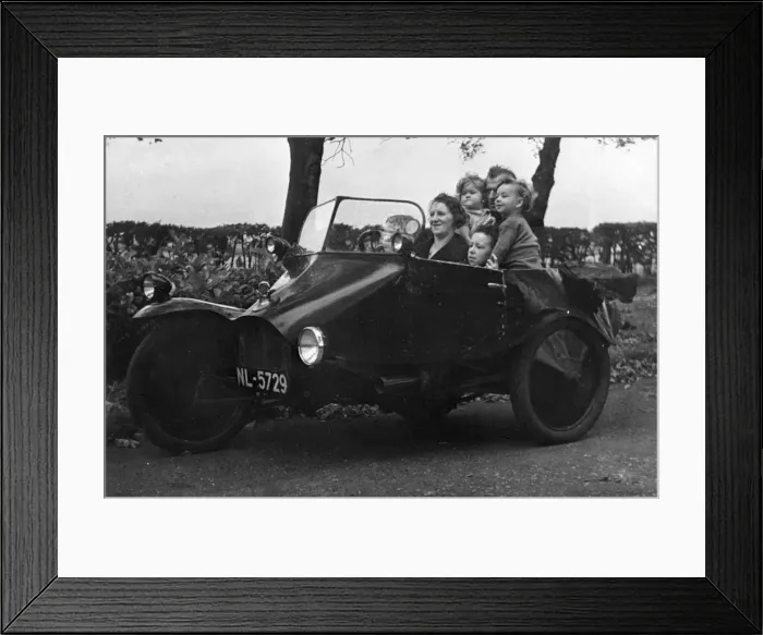Framed Print : 1924 Scott Sociable. Creator: Unknown Framed Print : 1924 Scott Sociable. Creator: Unknown