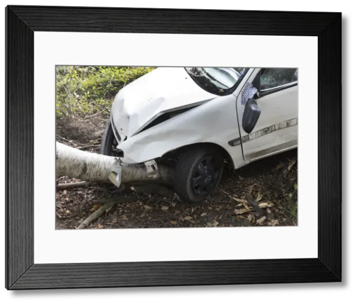 Framed Print : Citroen Saxo accident 2016. Creator: Unknown Framed Print : Citroen Saxo accident 2016. Creator: Unknown
