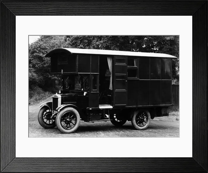 Framed Print : 1925 Morris 1 ton camper van conversion by Hutchings. Creator: Unknown Framed Print : 1925 Morris 1 ton camper van conversion by Hutchings. Creator: Unknown