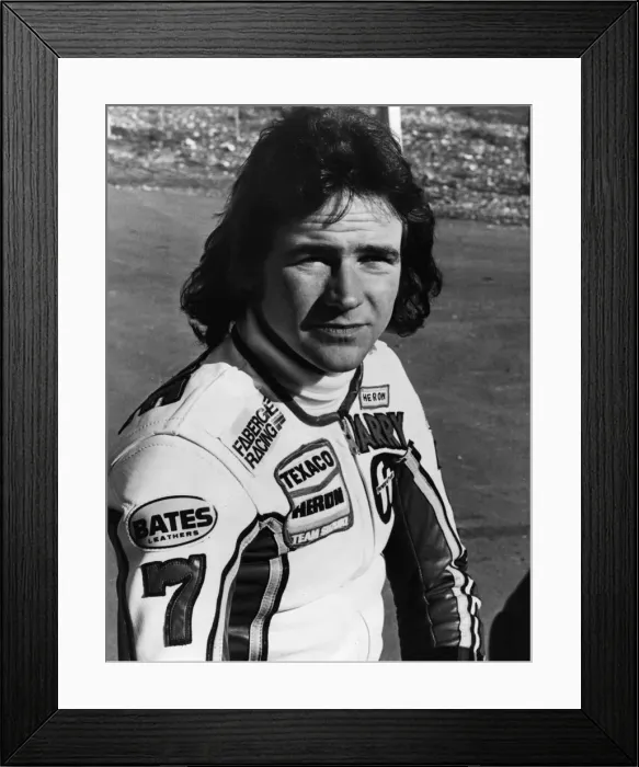 Framed Print : Barry Sheene MBE motorcyling World Champion. Creator: Unknown Framed Print : Barry Sheene MBE motorcyling World Champion. Creator: Unknown