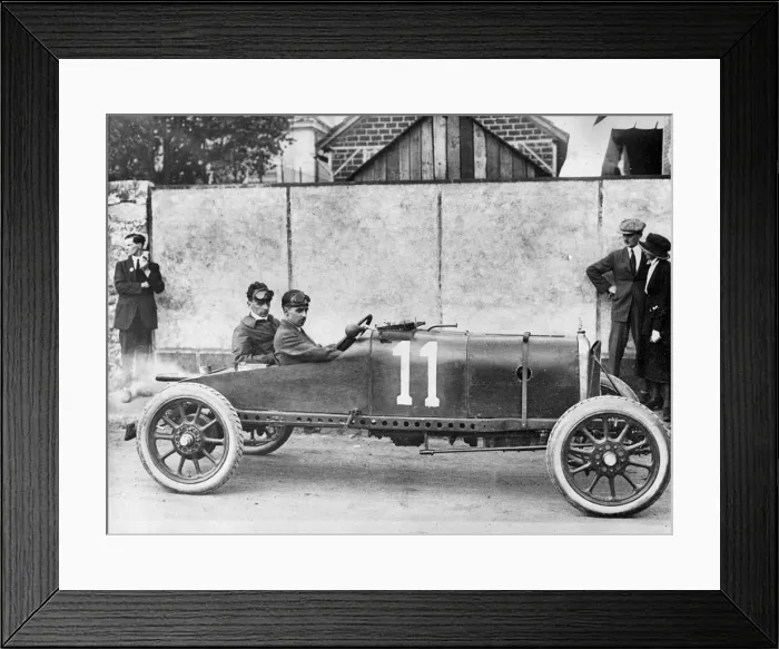 Framed Print : 1921 Alvis, Harvey at Grand Prix des Voiturettes Le Mans. Creator: Unknown Framed Print : 1921 Alvis, Harvey at Grand Prix des Voiturettes Le Mans. Creator: Unknown