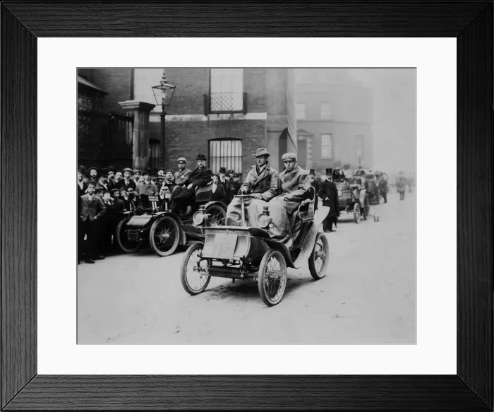 Framed Print : 1900 Thousand Mile Trial, De Dion. Creator: Unknown Framed Print : 1900 Thousand Mile Trial, De Dion. Creator: Unknown
