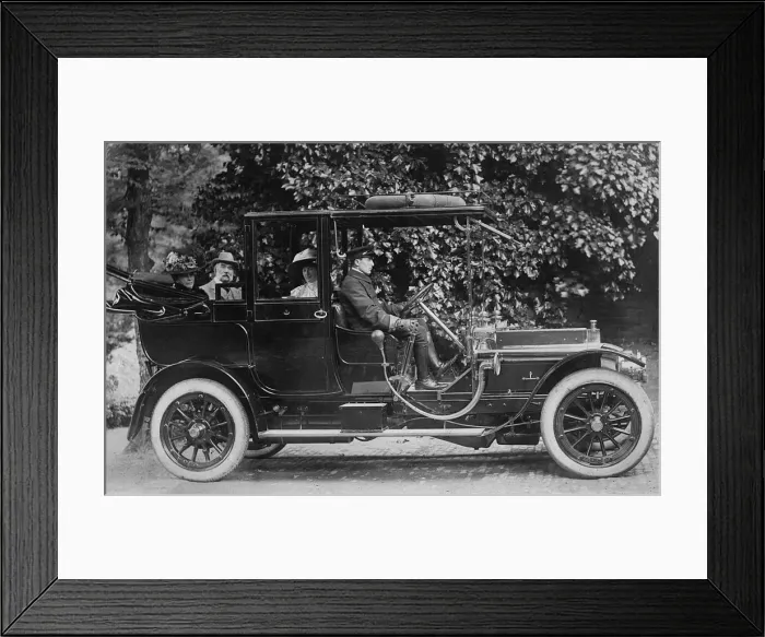 Framed Print : 1910 Wolseley Siddeley Landaulette. Creator: Unknown Framed Print : 1910 Wolseley Siddeley Landaulette. Creator: Unknown