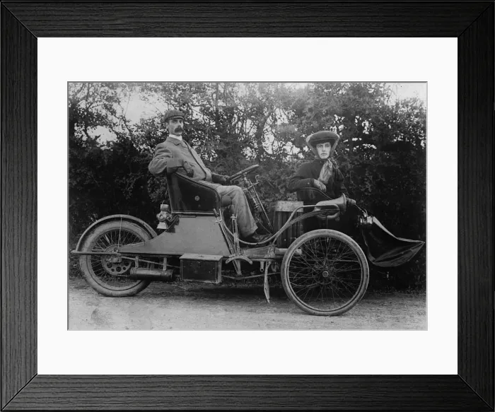 Framed Print : 1905 Singer Tricar. Creator: Unknown Framed Print : 1905 Singer Tricar. Creator: Unknown