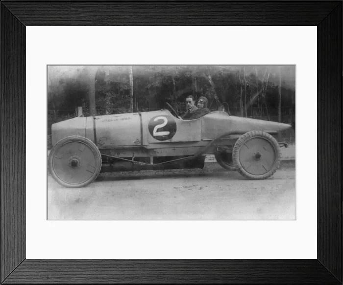 Framed Print : 1912 Blue Bird Darracq, Malcolm Campbell and Godfrey Waters. Creator: Unknown Framed Print : 1912 Blue Bird Darracq, Malcolm Campbell and Godfrey Waters. Creator: Unknown