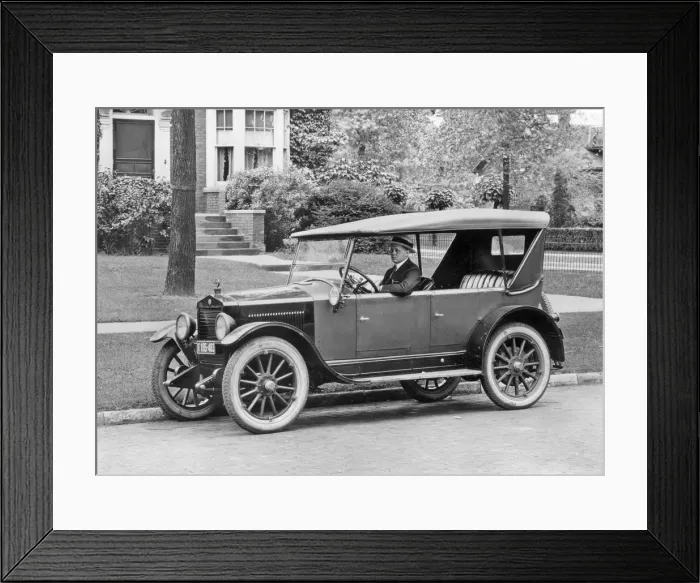 Framed Print : 1922 Essex Four tourer. Creator: Unknown