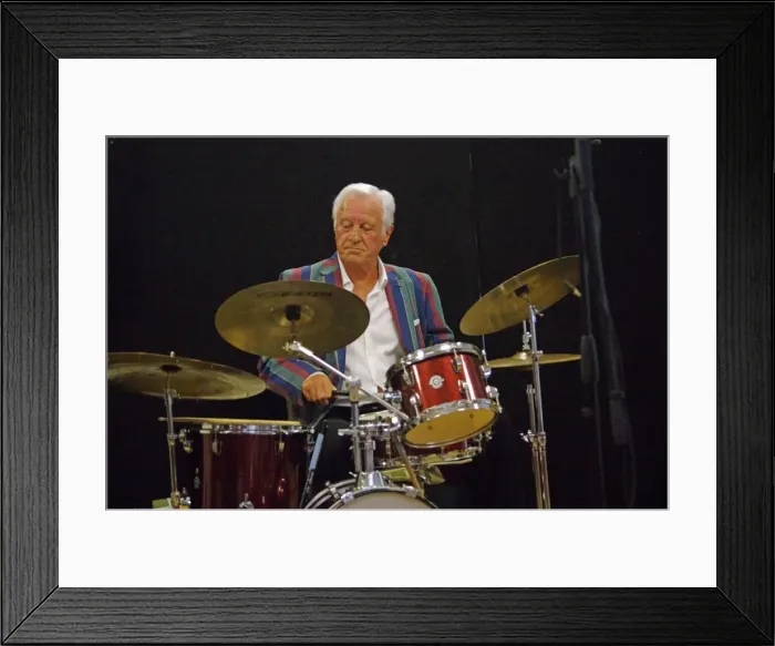 Framed Print : Richie Bryant, Deanwood Park Golf Course, Newbury, Berks, 13 October 2019. Creator: Brian O Connor Framed Print : Richie Bryant, Deanwood Park Golf Course, Newbury, Berks, 13 October 2019. Creator: Brian O Connor