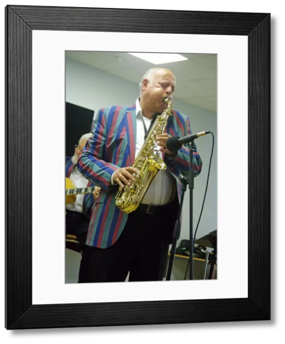 Framed Print : Pete Allen, Deanwood Park Golf Course, Newbury, Berks, 13 October 2019. Creator: Brian O Connor Framed Print : Pete Allen, Deanwood Park Golf Course, Newbury, Berks, 13 October 2019. Creator: Brian O Connor