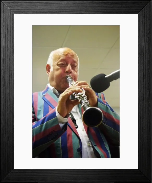 Framed Print : Pete Allen, Deanwood Park Golf Course, Newbury, Berks, 13 October 2019. Creator: Brian O Connor Framed Print : Pete Allen, Deanwood Park Golf Course, Newbury, Berks, 13 October 2019. Creator: Brian O Connor