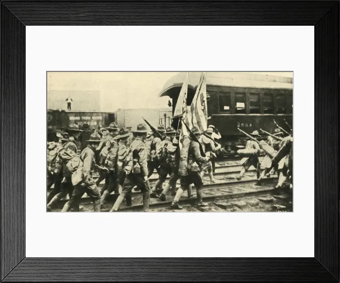 Framed Print : American troops, First World War, 1917, (c1920). Creator: Unknown Framed Print : American troops, First World War, 1917, (c1920). Creator: Unknown