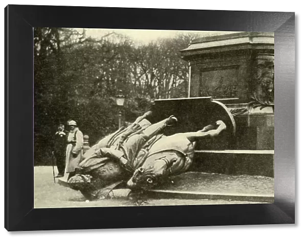 Toppled equestrian statue of Wilhelm I, Metz, France, 1918, (c1920). Creator: Unknown