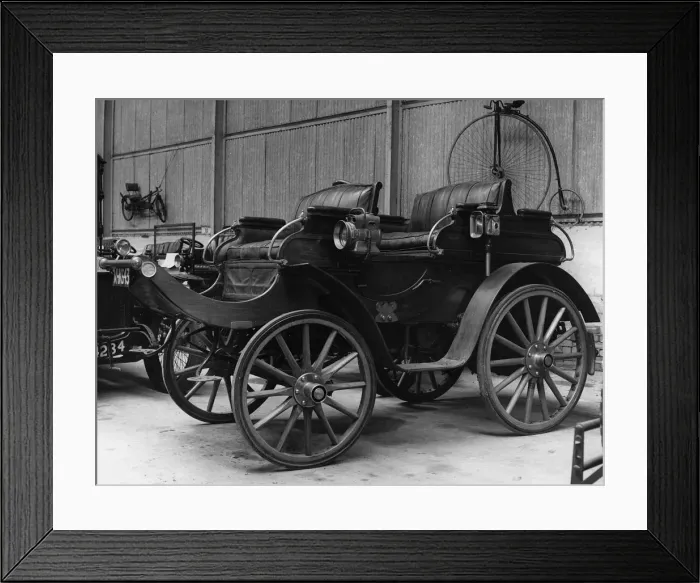 Framed Print : 1902 Arrol Johnston dogcart. Creator: Unknown Framed Print : 1902 Arrol Johnston dogcart. Creator: Unknown