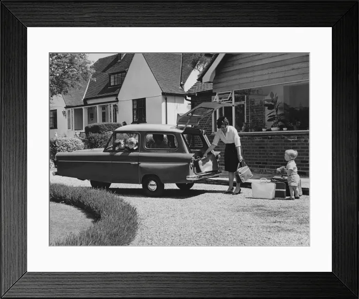 Framed Print : 1963 Bond Estate car. Creator: Unknown Framed Print : 1963 Bond Estate car. Creator: Unknown