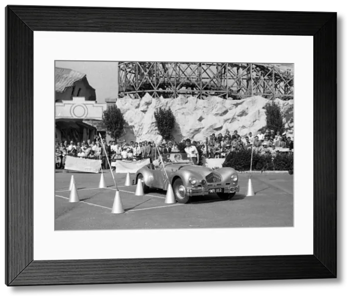 Framed Print : Allard, G. Smith-Bosanquet, 1952 Felixtowe Rally. Creator: Unknown Framed Print : Allard, G. Smith-Bosanquet, 1952 Felixtowe Rally. Creator: Unknown