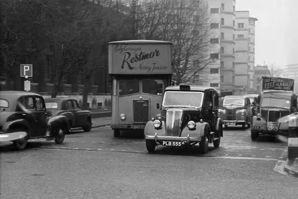 1954 Beardmore MKVII London taxi. Creator: Unknown