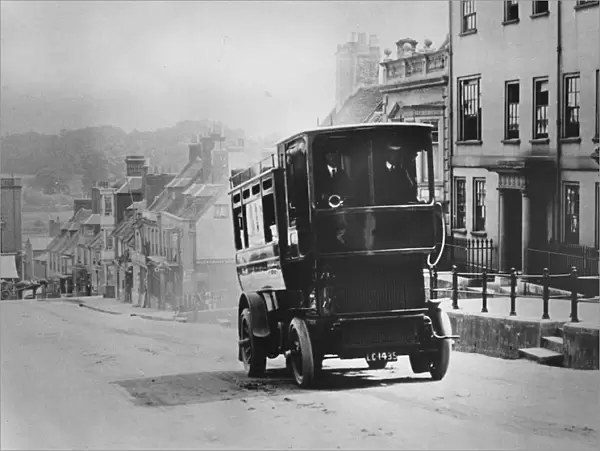 1905 Clarkson steam bus in Lymington High Street. Creator: Unknown