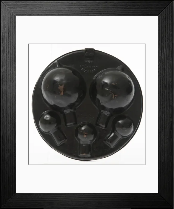 Framed Print : Motorists spare bulb case 1930 s. Creator: Unknown Framed Print : Motorists spare bulb case 1930 s. Creator: Unknown