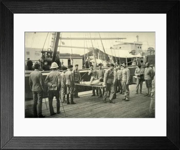 Framed Print : Arrival at Cape Town of Wounded from Natal, 1900. Creator: Hosking Framed Print : Arrival at Cape Town of Wounded from Natal, 1900. Creator: Hosking