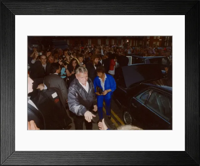 Framed Print : Frank Sinatra, Royal Albert Hall, London, 1989. Creator: Brian Foskett Framed Print : Frank Sinatra, Royal Albert Hall, London, 1989. Creator: Brian Foskett