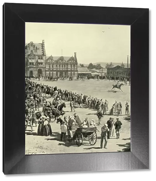 Scene in Pretoria Square, June 5: Waiting for the Entry of Lord Roberts and his Army, 1901