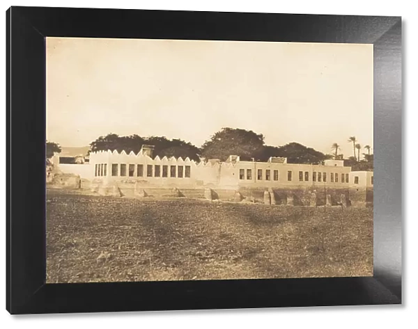 Vue du Divan et du Palais du Gouverneur, a Syout, 1849-50. Creator: Maxime du Camp