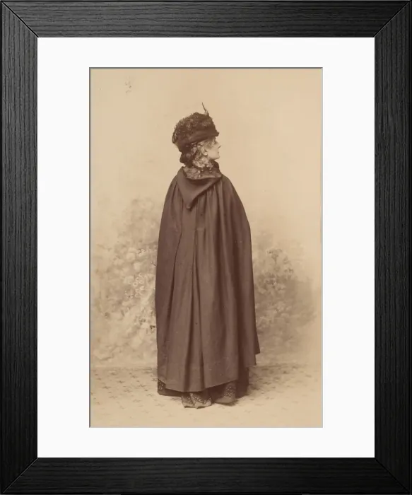 Framed Print : Les dernieres, 1860s. Creator: Pierre-Louis Pierson Framed Print : Les dernieres, 1860s. Creator: Pierre-Louis Pierson