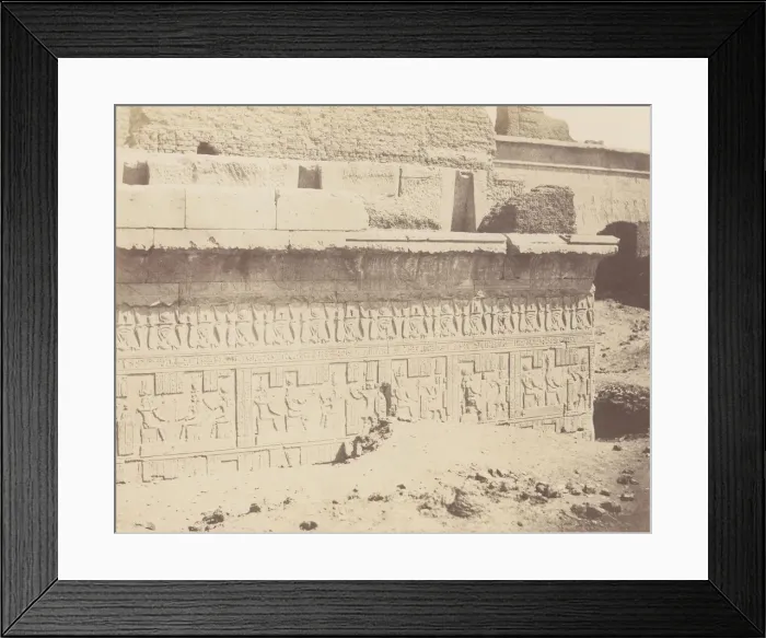 Framed Print : Denderah (Tentyris), Mammisi - Decoration Exterieure de la Face Sud Framed Print : Denderah (Tentyris), Mammisi - Decoration Exterieure de la Face Sud