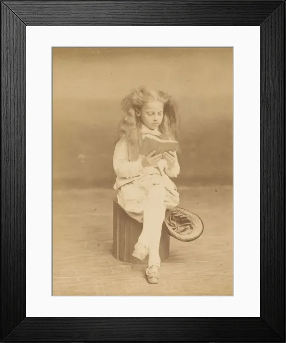 Framed Print : Le liseur, 1860s. Creator: Pierre-Louis Pierson Framed Print : Le liseur, 1860s. Creator: Pierre-Louis Pierson