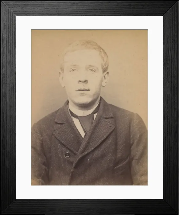Framed Print : Bassille. Maurice, Eugene. 19 ans, ne a Paris Ille. Portefeuilliste Framed Print : Bassille. Maurice, Eugene. 19 ans, ne a Paris Ille. Portefeuilliste