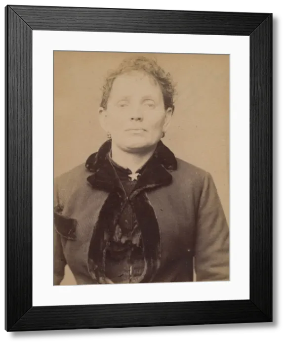 Framed Print : Forti. Ernesta. 45 (ou 46) ans, nee a Lodi (Italie). Laitiere. Anarchiste Framed Print : Forti. Ernesta. 45 (ou 46) ans, nee a Lodi (Italie). Laitiere. Anarchiste
