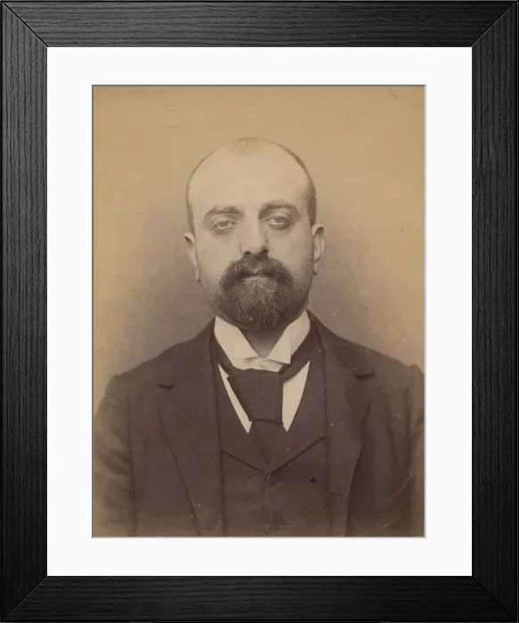 Framed Print : Recco. Gregoire. 35 ans, ne a Formia (Italie). Tailleur d habits Framed Print : Recco. Gregoire. 35 ans, ne a Formia (Italie). Tailleur d habits