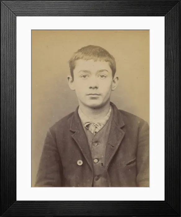 Framed Print : Labeyrie. Romain. 19 ans, ne le 13 / 11 / 74 a Cauna (Landes). Sculpteur Framed Print : Labeyrie. Romain. 19 ans, ne le 13 / 11 / 74 a Cauna (Landes). Sculpteur