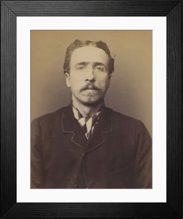 Framed Print : Handrock. Frederic(k). Vilhem. 34 ans, ne a Lyeck (Allemagne) Framed Print : Handrock. Frederic(k). Vilhem. 34 ans, ne a Lyeck (Allemagne)
