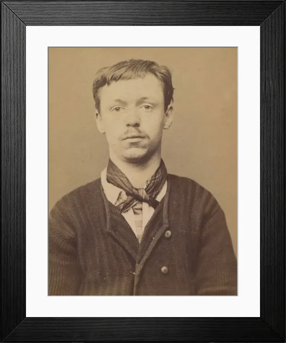 Framed Print : Zisly. Henri, Gabriel. 21 ans, ne a Paris IVe. Employe de commerce Framed Print : Zisly. Henri, Gabriel. 21 ans, ne a Paris IVe. Employe de commerce