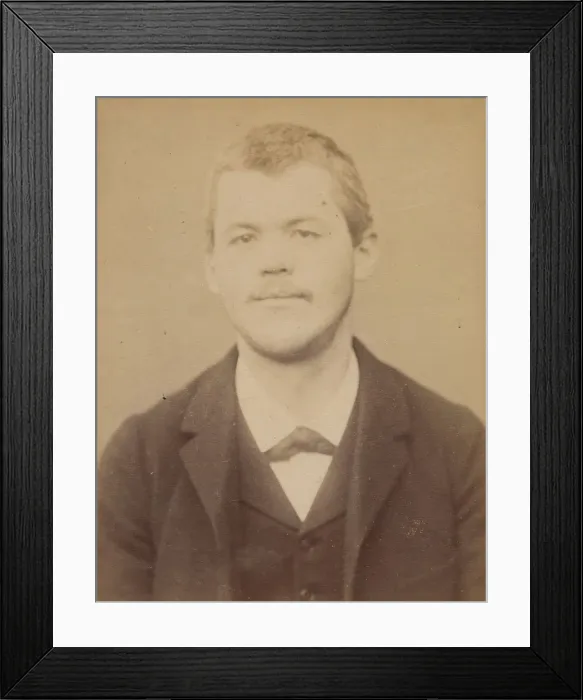 Framed Print : Baerisvuyl. Frederic, Jean. 28 ans, ne a Fribourg (Suisse)