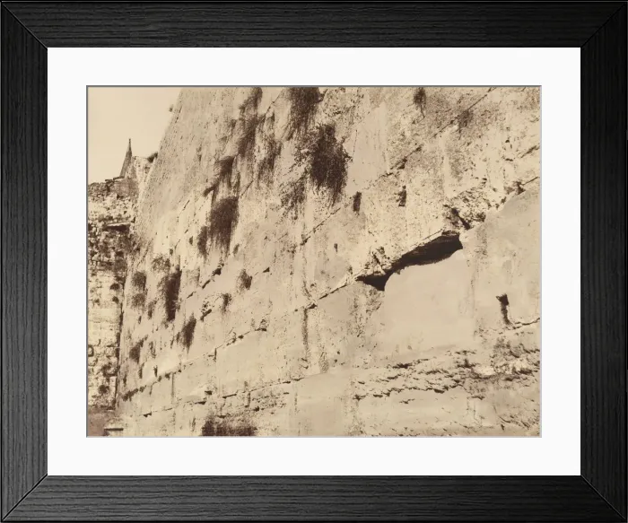 Framed Print : Jerusalem. Mur ou pleurent les juifs. Grandes Assises du Temple de Salomon Framed Print : Jerusalem. Mur ou pleurent les juifs. Grandes Assises du Temple de Salomon