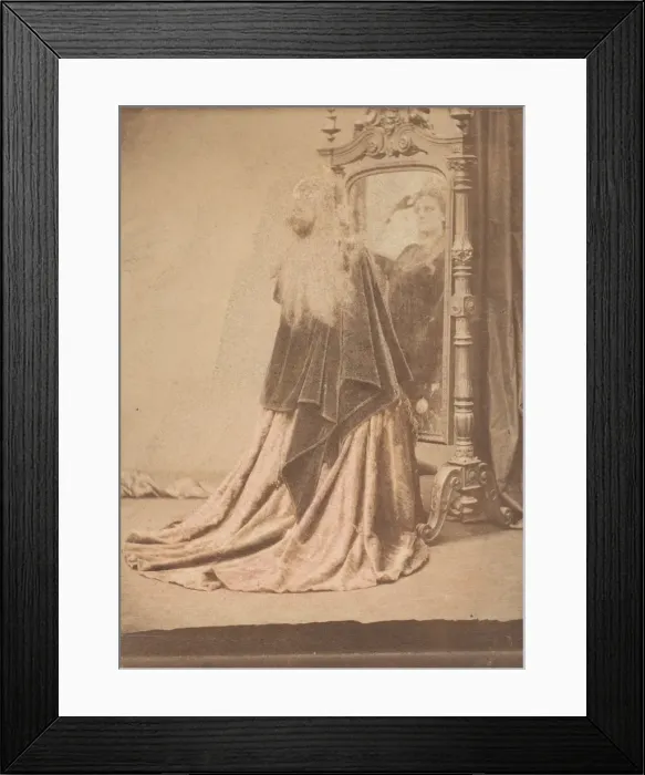 Framed Print : [Reine d Etrurie], 1860s. 1860s. Creator: Pierre-Louis Pierson