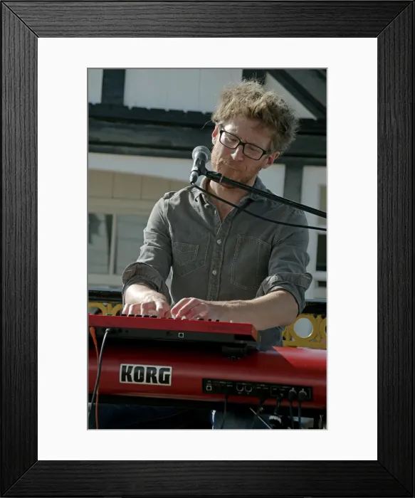 Framed Print : Arthur Lea, The Coalminers, Jazz on the Vine, Sevenoaks, Kent, 13 Sep 2020 Framed Print : Arthur Lea, The Coalminers, Jazz on the Vine, Sevenoaks, Kent, 13 Sep 2020