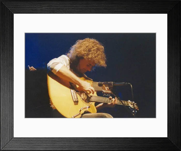 Framed Print : Pat Metheny, North Sea Jazz Festival, The Hague, Netherlands, 2004 Framed Print : Pat Metheny, North Sea Jazz Festival, The Hague, Netherlands, 2004
