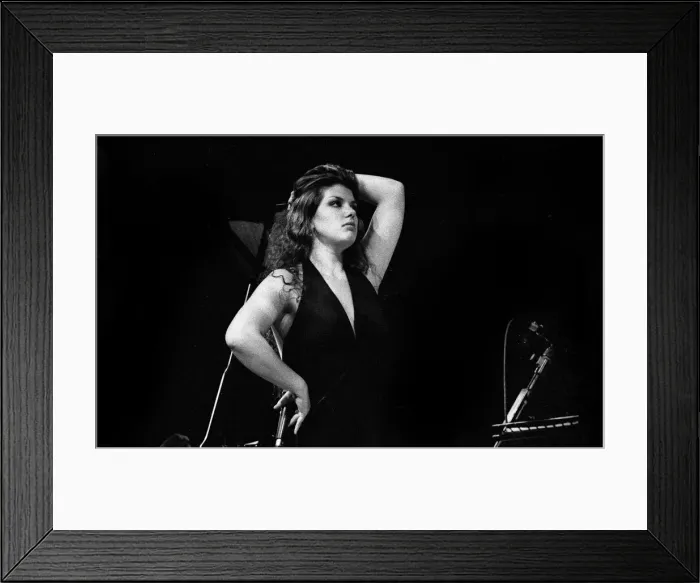 Framed Print : Jane Monheit, Brecon Jazz Festival, Brecon, Powys, Wales, Aug 2001 Framed Print : Jane Monheit, Brecon Jazz Festival, Brecon, Powys, Wales, Aug 2001