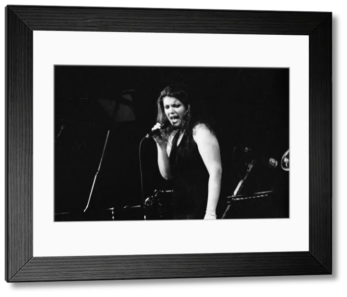 Framed Print : Jane Monheit, Brecon Jazz Festival, Brecon, Powys, Wales, Aug 2001 Framed Print : Jane Monheit, Brecon Jazz Festival, Brecon, Powys, Wales, Aug 2001
