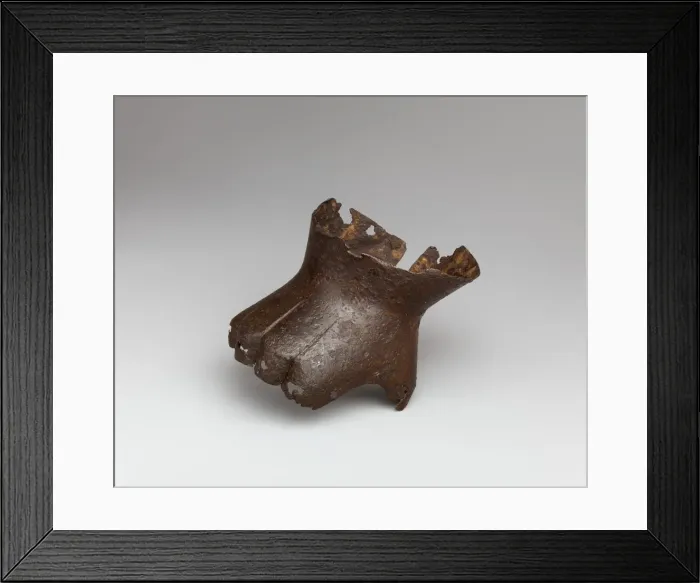 Framed Print : Gauntlet for the Right Hand, from Tannenberg Castle, German, ca. 1380. Creator: Unknown Framed Print : Gauntlet for the Right Hand, from Tannenberg Castle, German, ca. 1380. Creator: Unknown