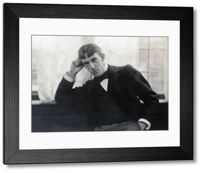 Framed Print : Portrait of Aubrey Beardsley (1872-1898), 1893. Creator: Hollyer, Frederick (1838-1933) Framed Print : Portrait of Aubrey Beardsley (1872-1898), 1893. Creator: Hollyer, Frederick (1838-1933)
