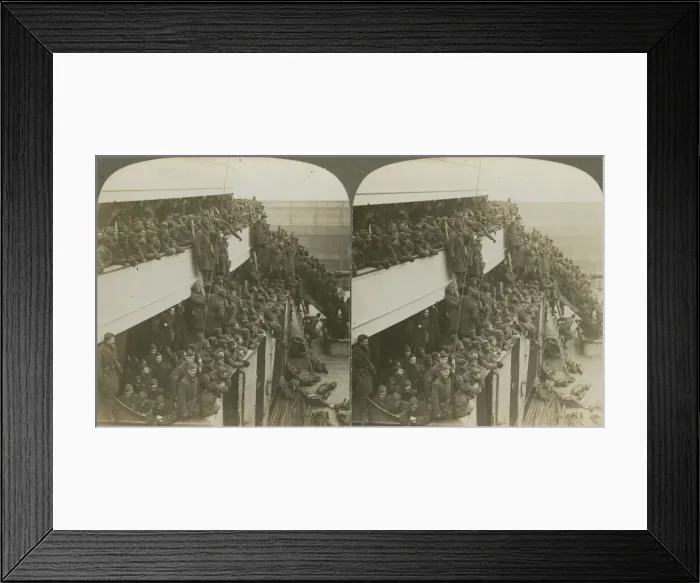 Framed Print : Colored Soldiers who covered themselves with glory in France, returning to US Framed Print : Colored Soldiers who covered themselves with glory in France, returning to US