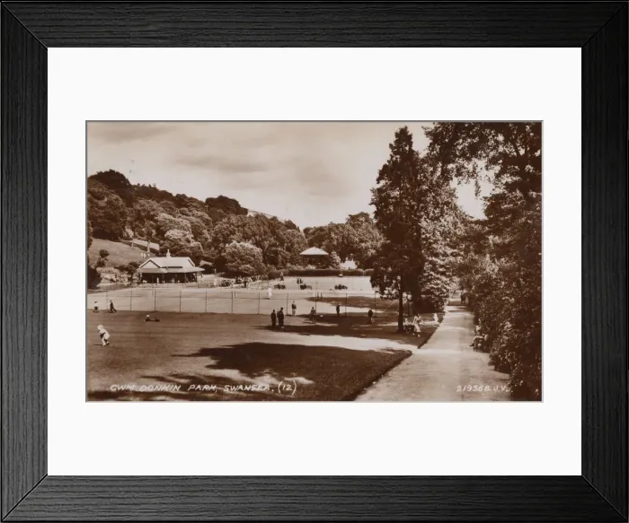 Framed Print : Cwm Donkin Park, Swansea, 1936. Creator: Unknown Framed Print : Cwm Donkin Park, Swansea, 1936. Creator: Unknown