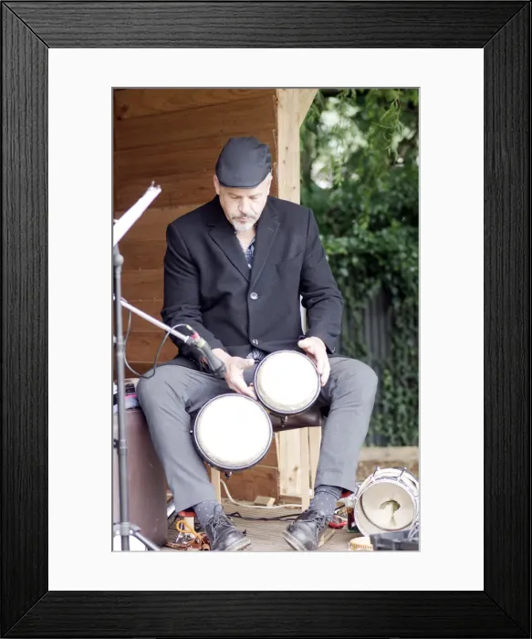 Framed Print : Sam Alexander, Three Horseshoes, Knockholt, Kent, 1st June 2021. Creator: Brian O Connor Framed Print : Sam Alexander, Three Horseshoes, Knockholt, Kent, 1st June 2021. Creator: Brian O Connor